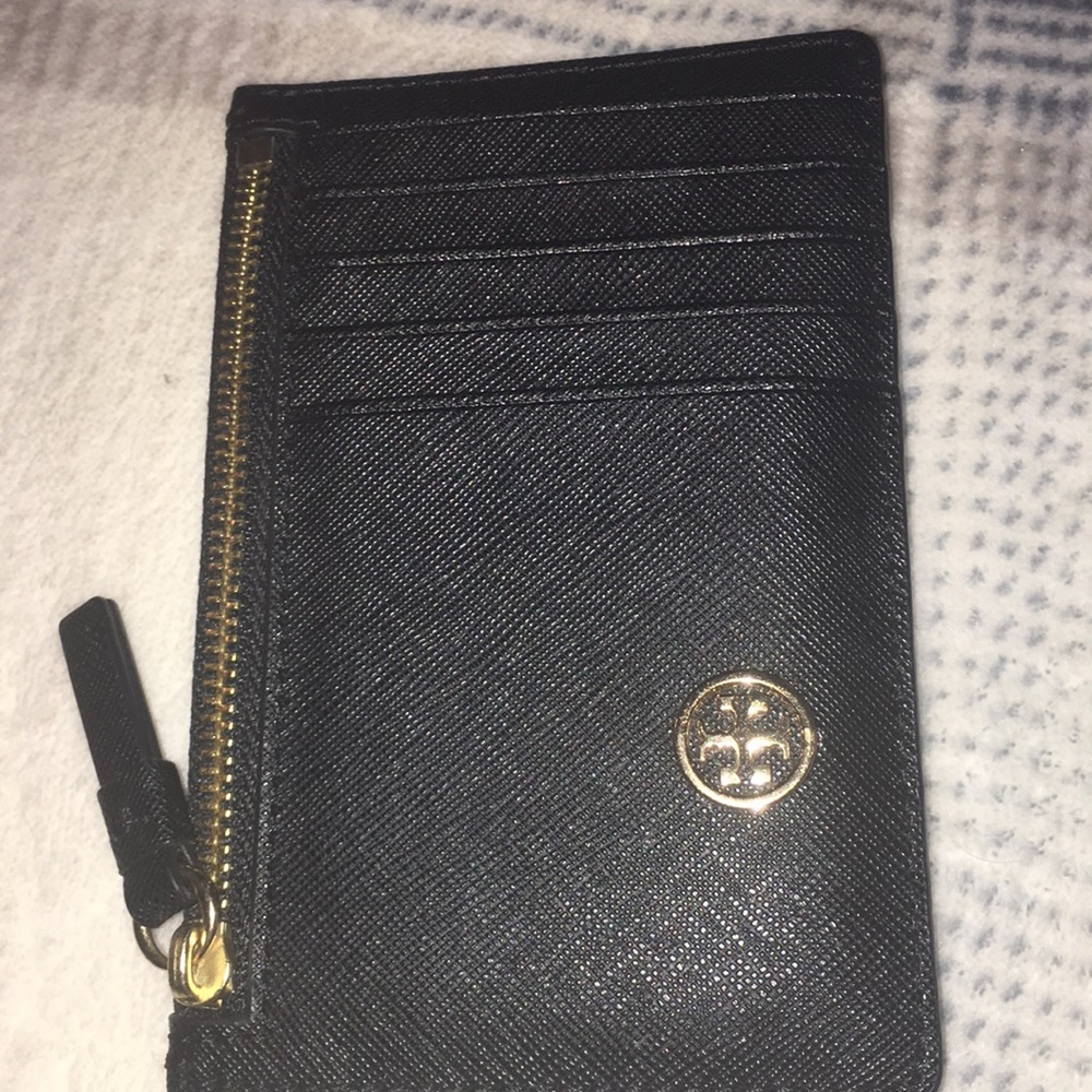 Tory Burch small wallet/ card holder.